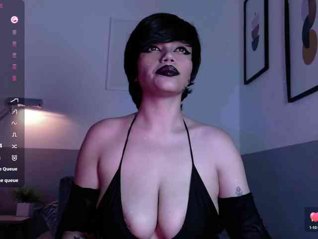 naturaltiits webcam