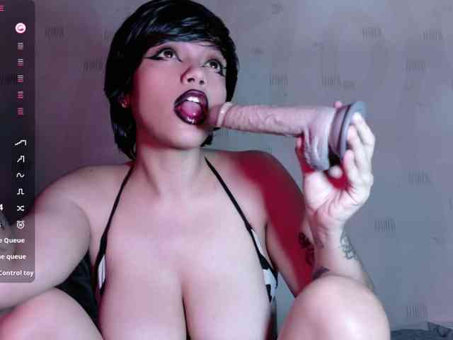 naturaltiits webcam