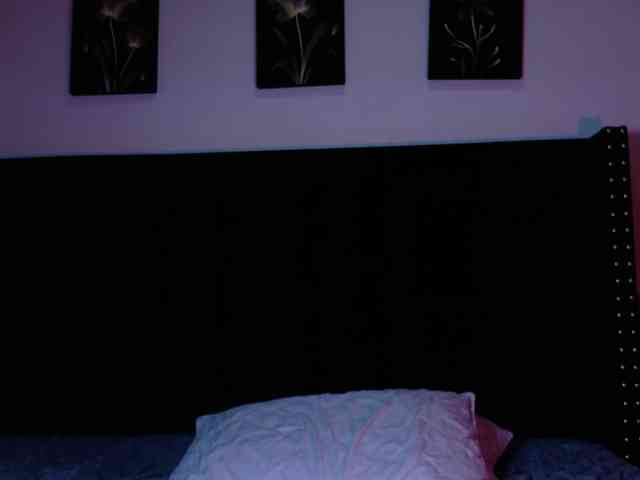 naturaltiits webcam
