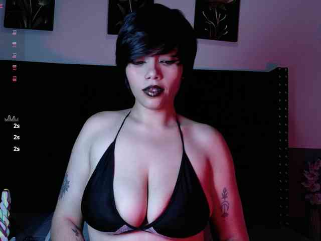 naturaltiits webcam