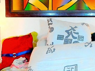 XxXbrunettesquirtxXx Porn Show