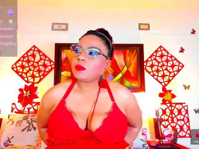 XxXbrunettesquirtxXx