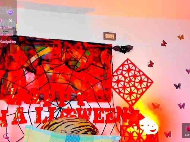 XxXbrunettesquirtxXx webcam