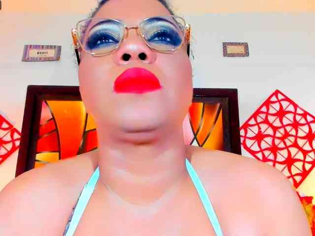 XxXbrunettesquirtxXx XxXbrunettesquirtxXx