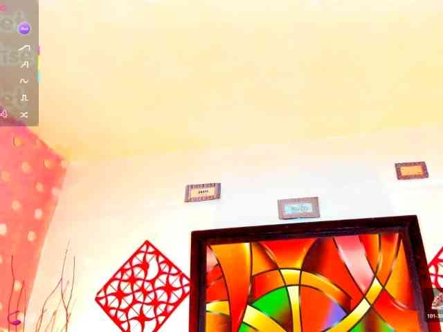 XxXbrunettesquirtxXx webcam