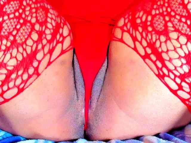 XxXbrunettesquirtxXx webcam