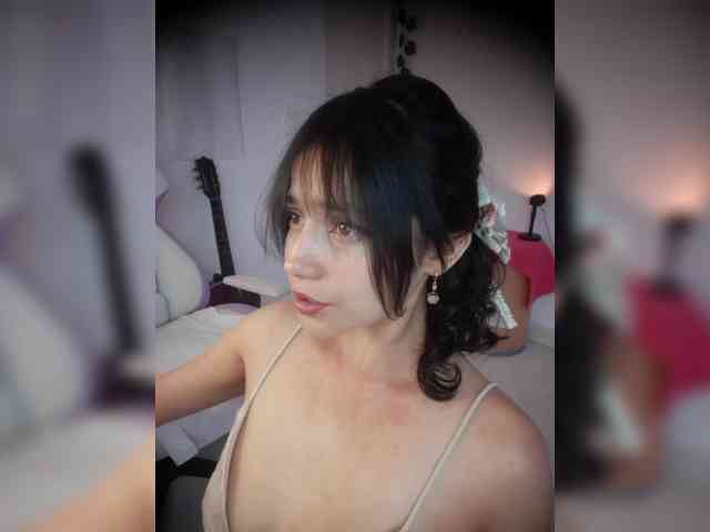 AriannaRouse webcam