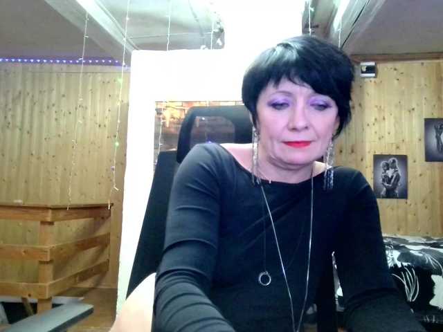 Alexa81c's BongaCams show and profile