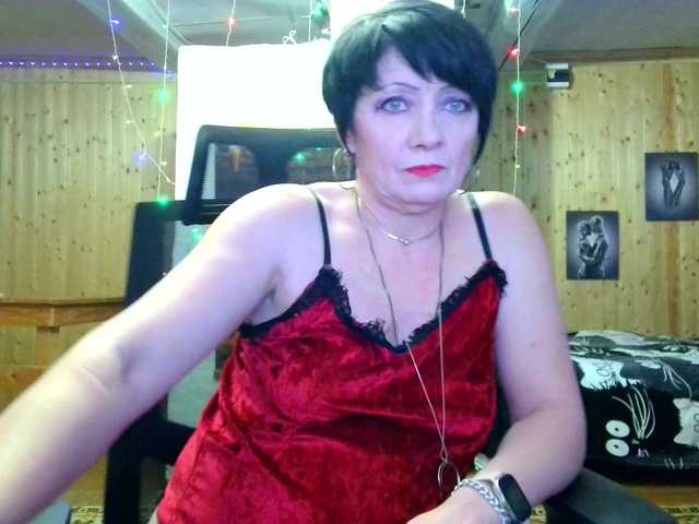 Alexa81c's BongaCams show and profile