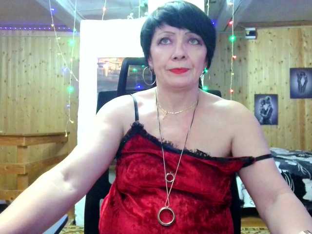 Alexa81c's BongaCams show and profile