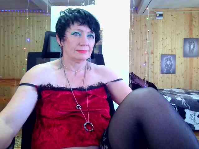 Alexa81c Live Webcam on BongaCams