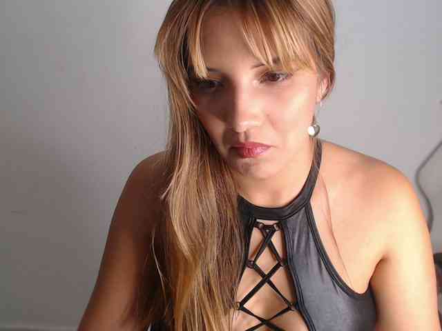 melany-suggar webcam