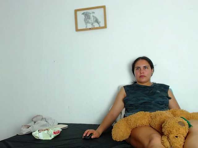 Discover Ashleywen-d from BongaCams