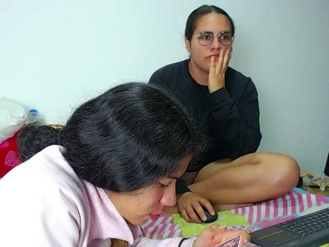 Ashleywen-d Live Webcam on BongaCams