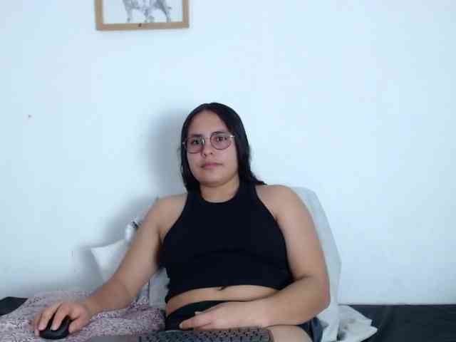Ashleywen-d webcam