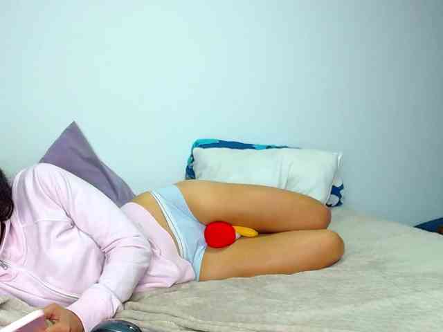 Ashleywen-d webcam
