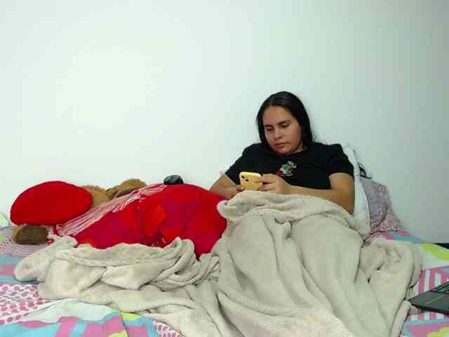 Ashleywen-d webcam