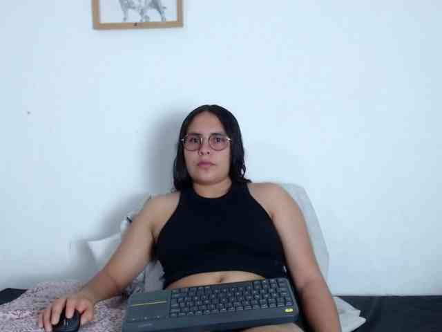 Ashleywen-d webcam