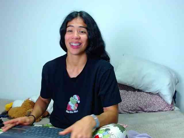 Ashleywen-d webcam