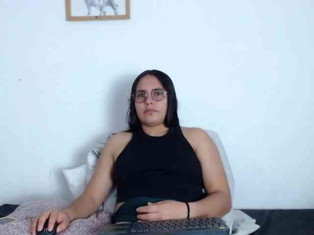 Ashleywen-d webcam
