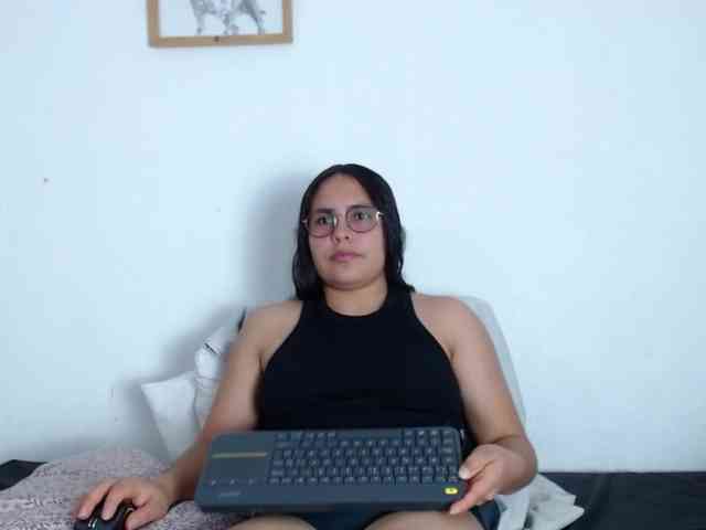 Ashleywen-d webcam