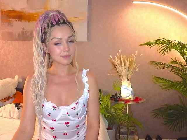 naked chatroom LizaBest