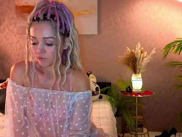 SonyaBest webcam