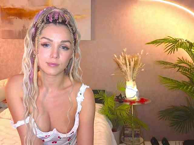 hidden cam LizaBest