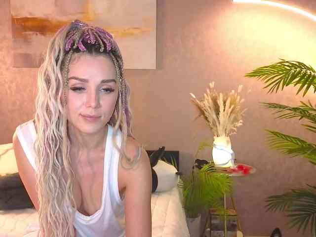 SonyaBest webcam