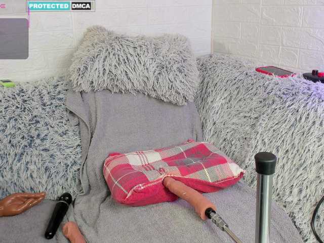 Lara-Cristan's BongaCams show and profile