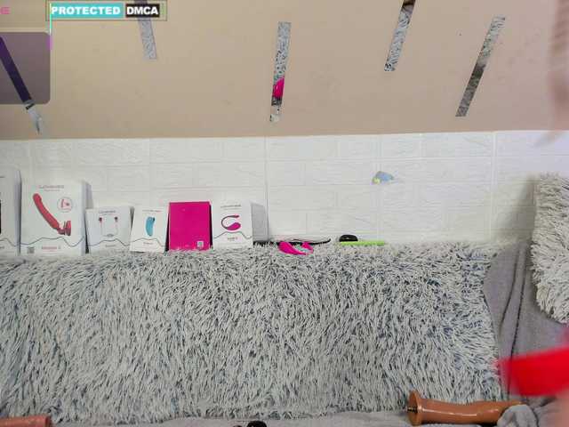 Lara-Cristan's BongaCams show and profile