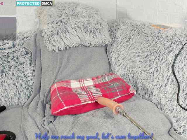 Lara-Croft_Cristan webcam