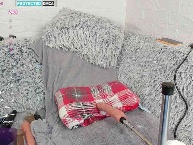 Lara-Croft_Cristan webcam