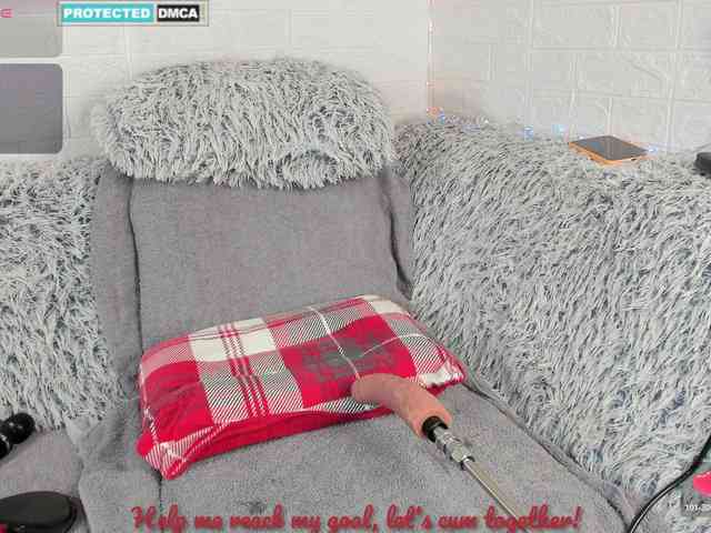 Lara-Croft_Cristan webcam