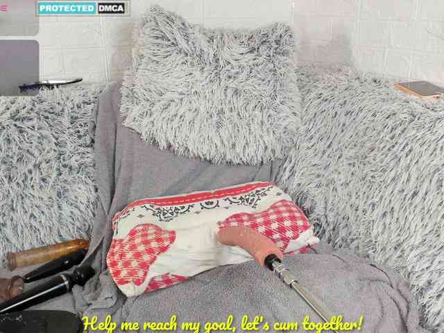 Lara-Croft_Cristan webcam