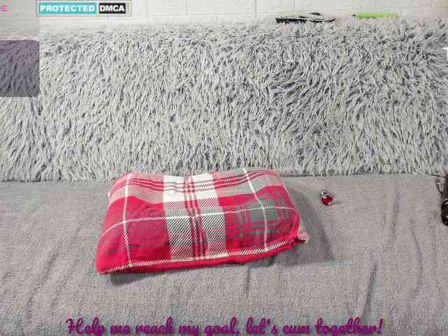 Lara-Croft_Cristan webcam