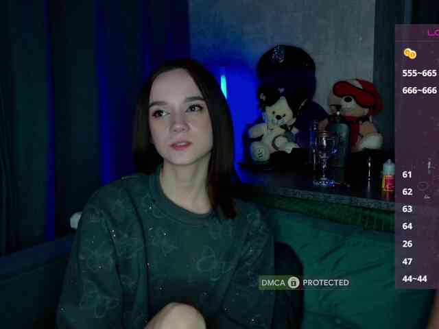 AlNikaaa webcam
