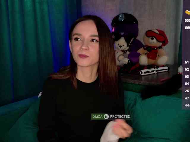 AlNikaaa webcam