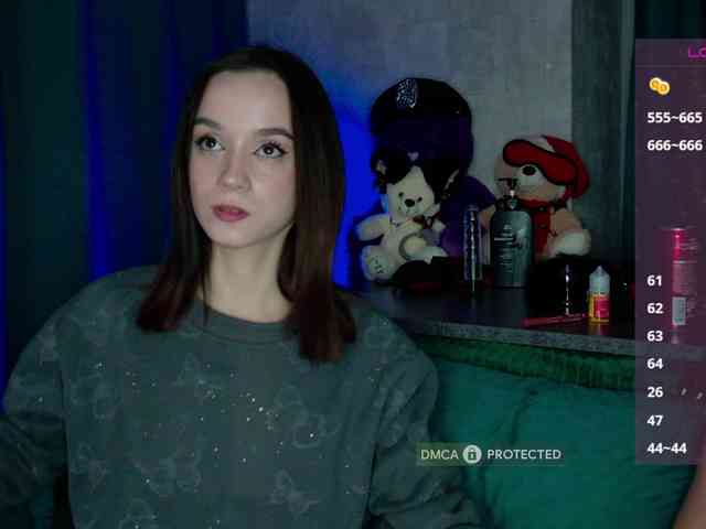 AlNikaaa webcam