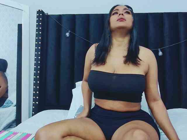 colombiamommy webcam