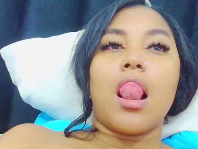 free sexcam Colombiamommy