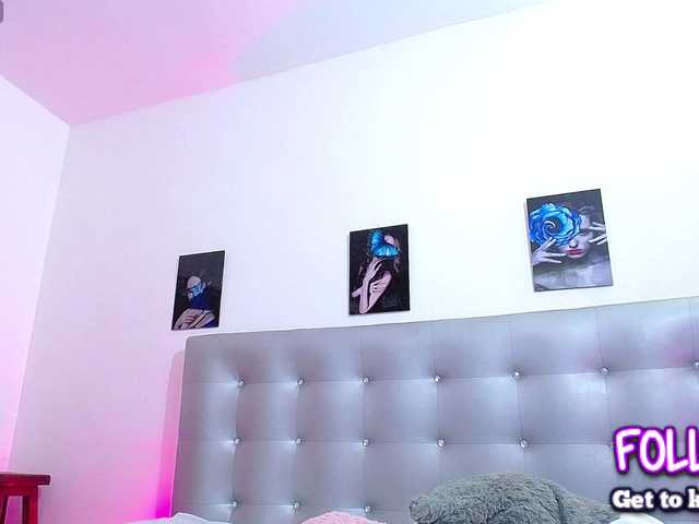 Horny-juliette's BongaCams show and profile