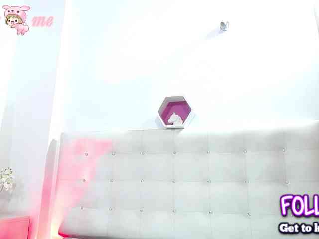 Horny-juliette webcam