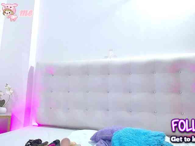 Horny-juliette webcam