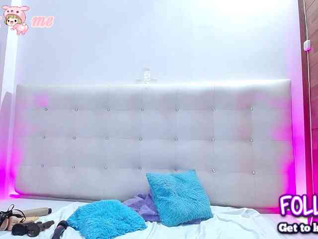 Horny-juliette webcam