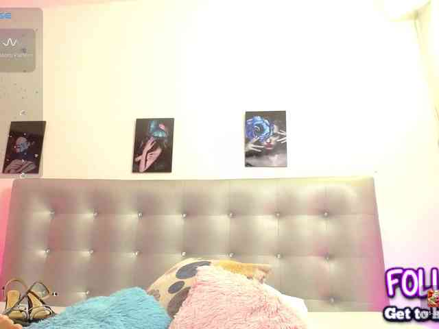 Horny-juliette webcam