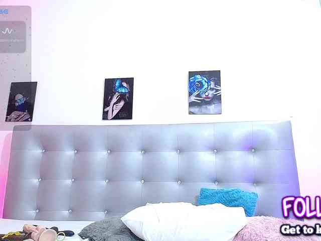 Horny-juliette webcam