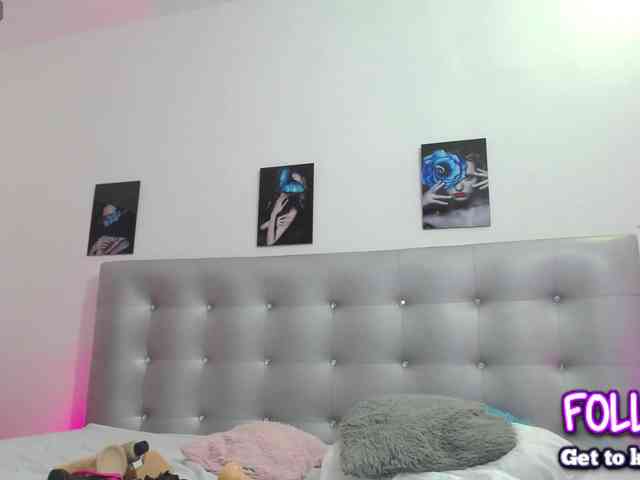 Horny-juliette webcam