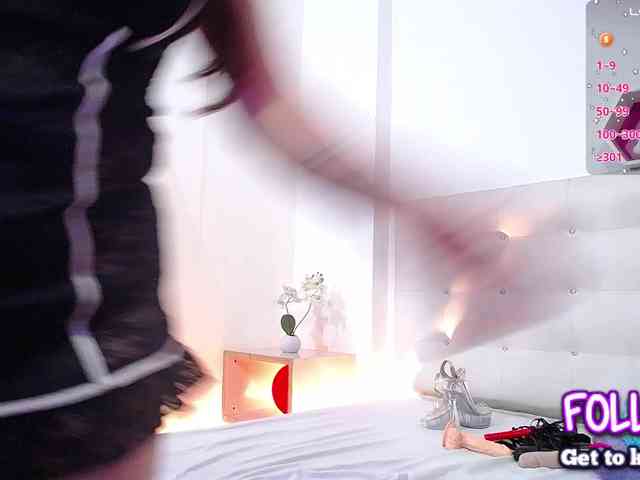 Horny-juliette webcam