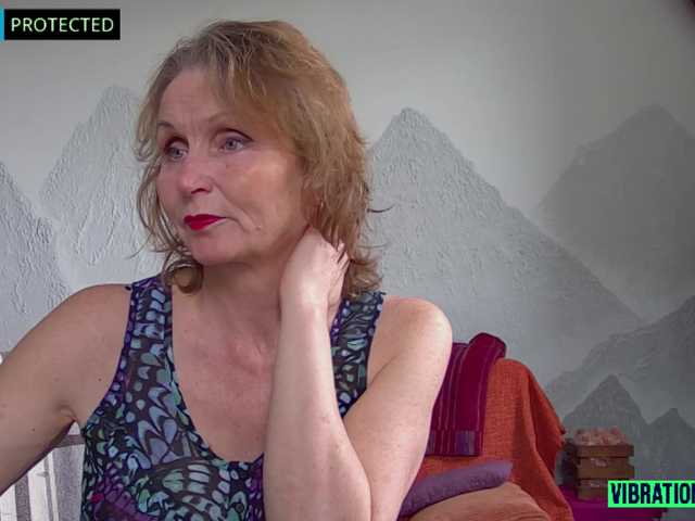 TeffiErotta's BongaCams show and profile